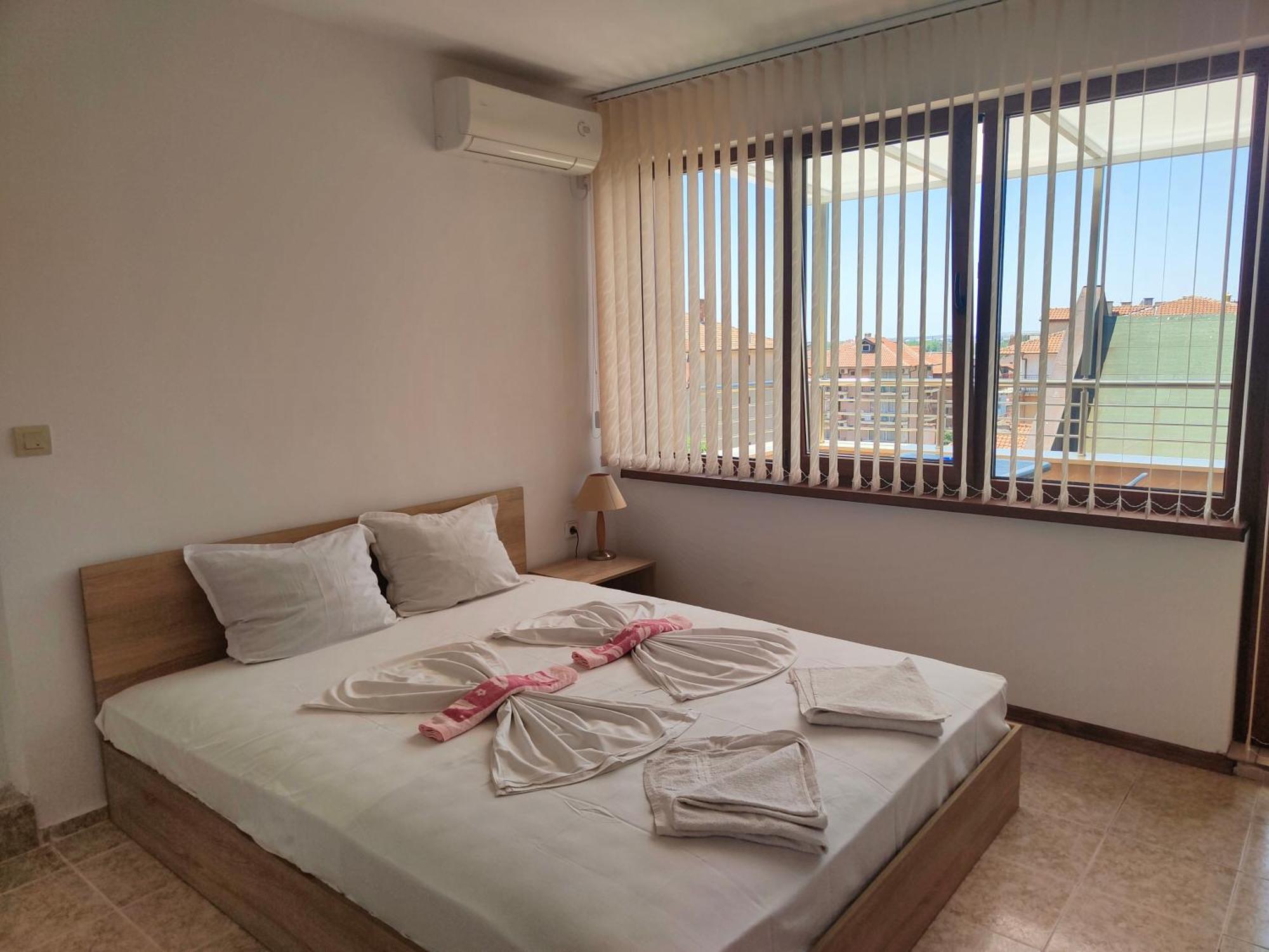 M&D Hotel Несебър Екстериор снимка